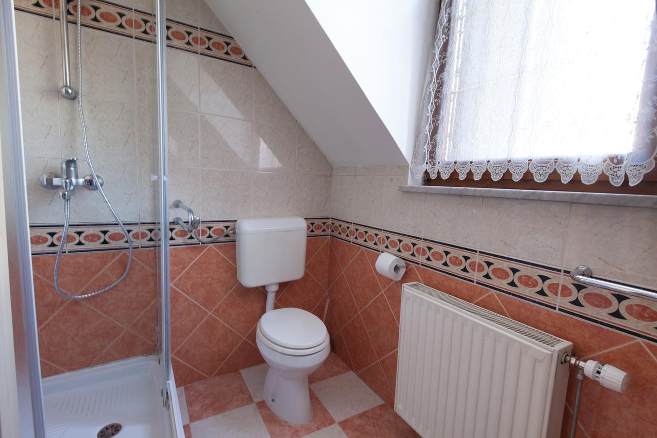 Spacious 2-Bedroom Apartment Zabjak With Ac Tour As Ljubljana Exterior photo