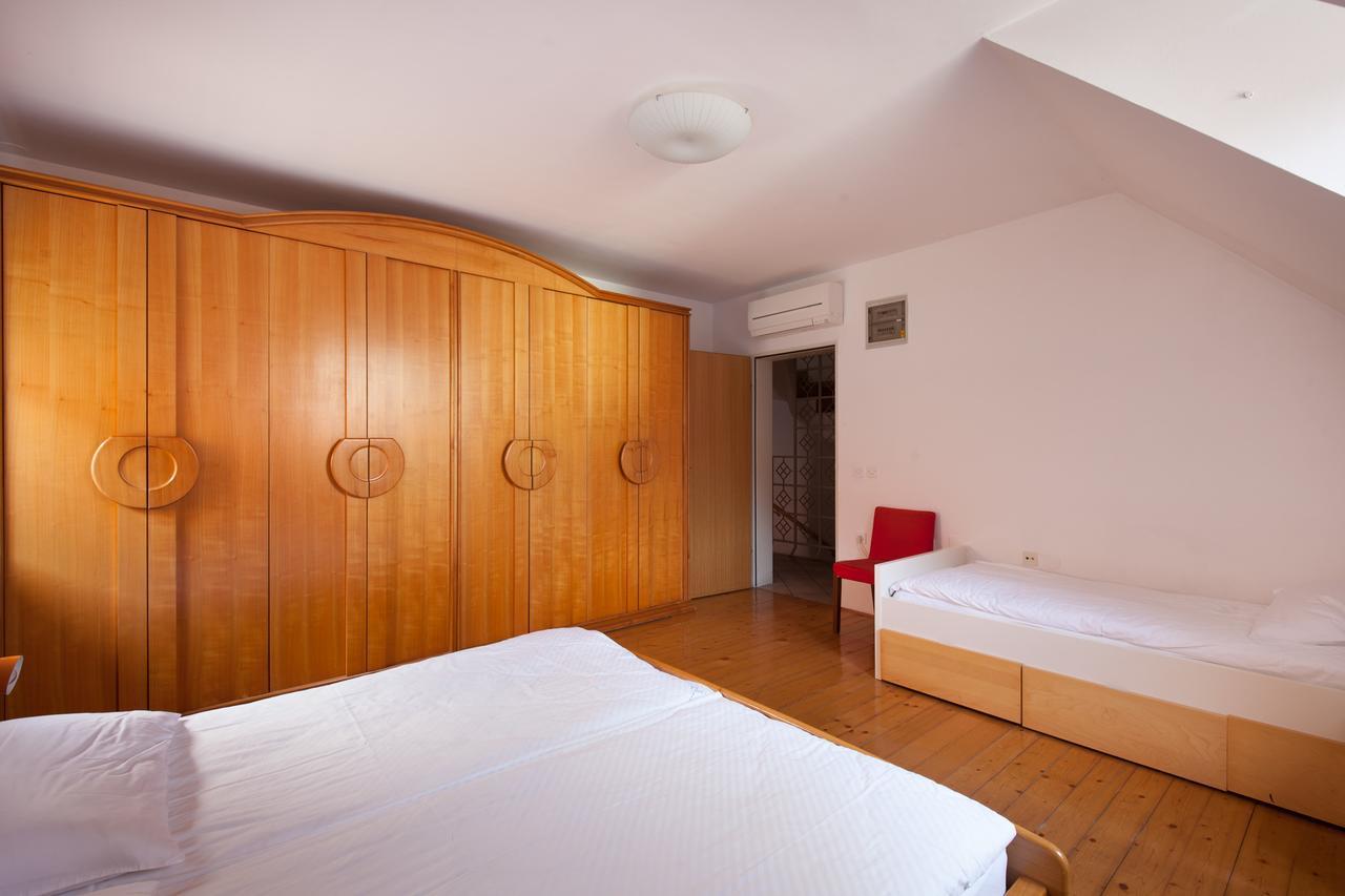 Spacious 2-Bedroom Apartment Zabjak With Ac Tour As Ljubljana Exterior photo